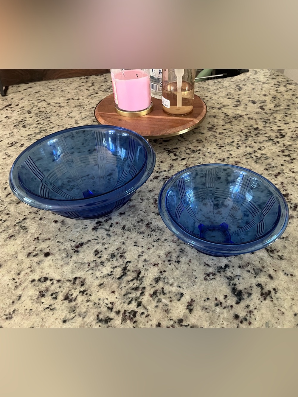 Hazel Atlas Criss Cross Nesting Bowl Set(2)